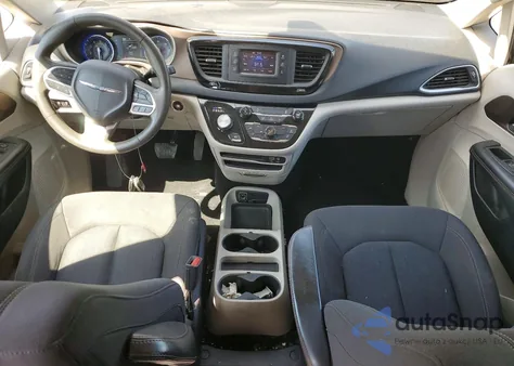 2017 Chrysler Pacifica Lx z USA, uszkodzony, nr VIN 2C4RC1CG2HR840408
